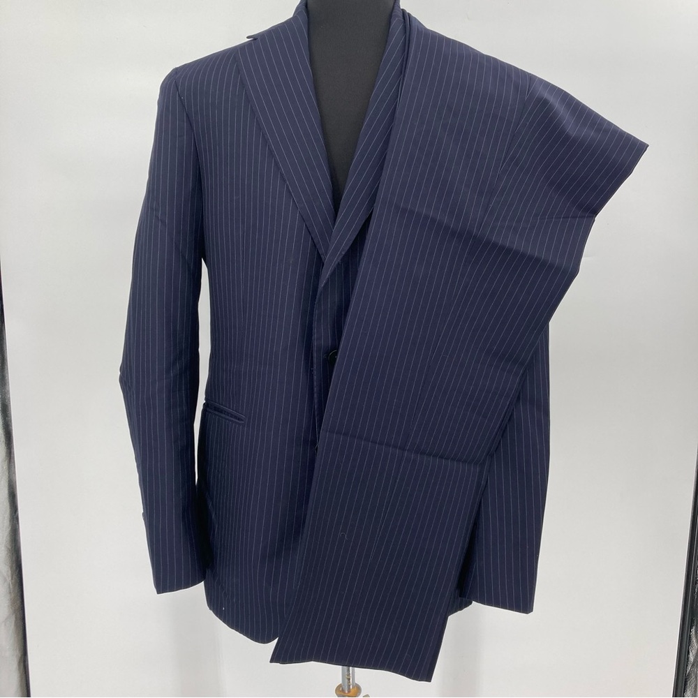 Boglioli Navy Pinstripe 100% Virgin Wool Suit - Size 52R